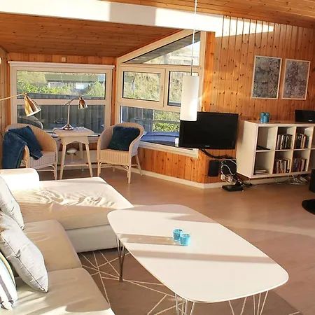 Mafalda - 260m From The Sea By Interhome